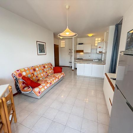 Residence Cristallo Lignano Sabbiadoro Luaran gambar